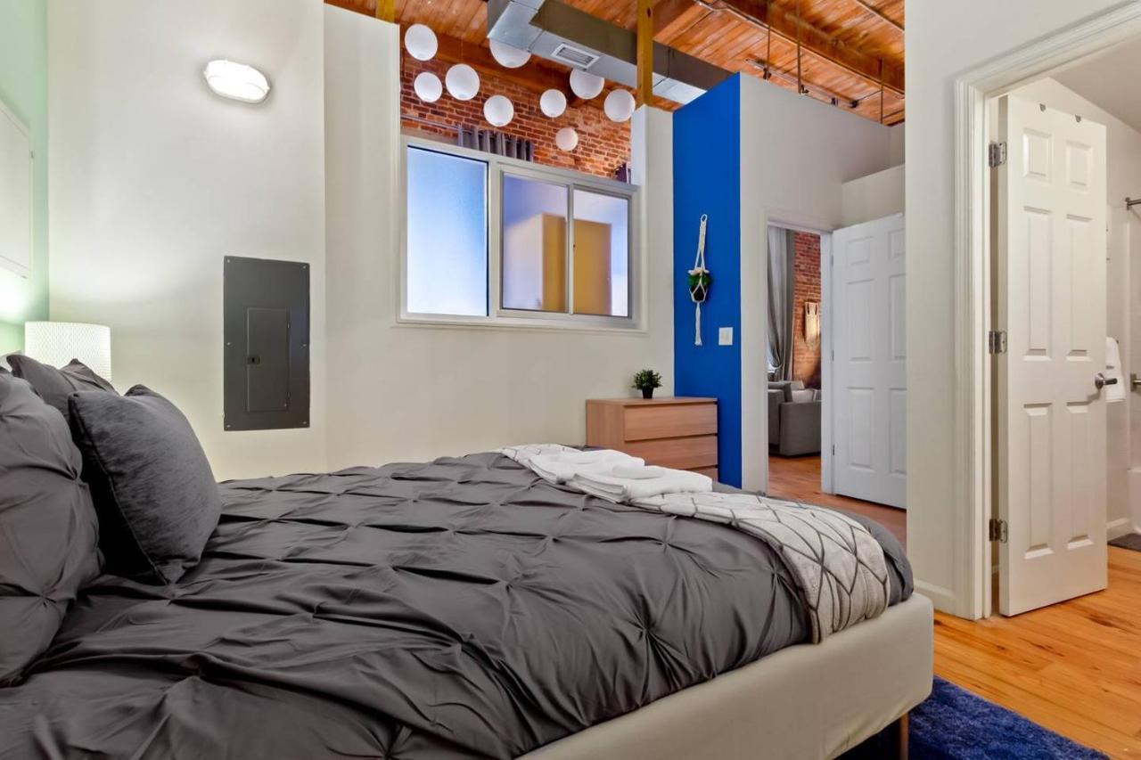 Apartamento Trifecta Historic Brick 2Br Getaway Superhost Durham Habitación foto